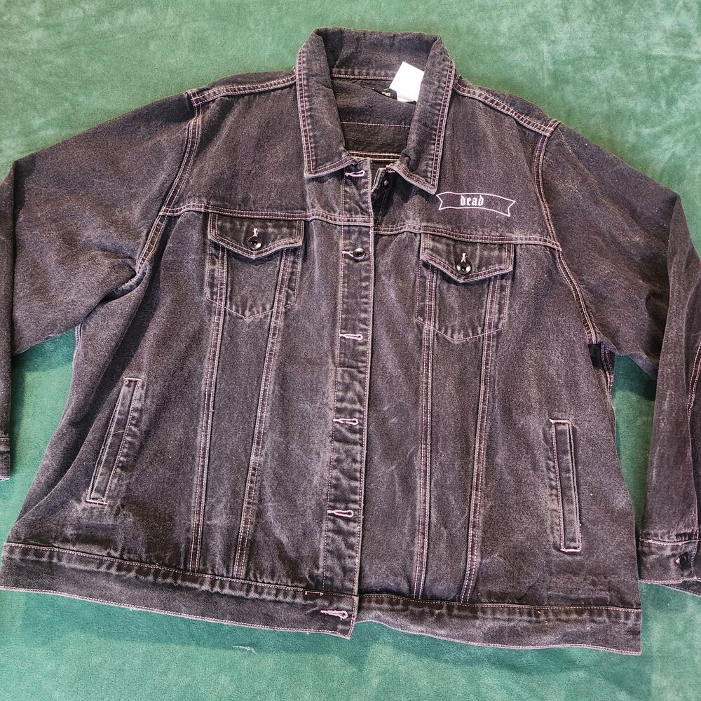 Hot Topic Dead Inside Coffin Goth Black Denim Trucker Jacket Pink Stitching
